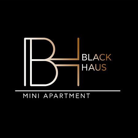 Blackhaus Young Mini Thessaloníki Exteriör bild